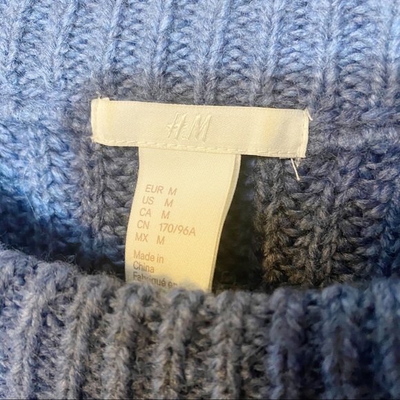 H&M dark blue sweater - Picture 2 of 3